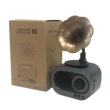 Image of Retro bluetooth gramophone speaker