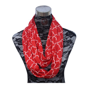 Scarf with convertible pocket